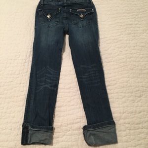 Hudson adorable cuffed jeans. Great pocket details